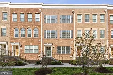 4749 Cherokee St, College Park, MD 20740