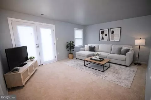 2223 Anvil Ln, Temple Hills, MD 20748