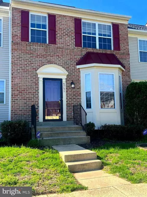 9751 Quiet Brook Ln, Clinton, MD 20735