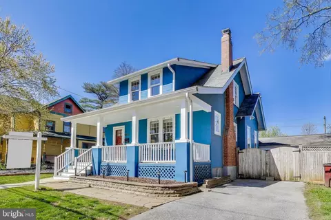 4512 Oliver St, Riverdale, MD 20737