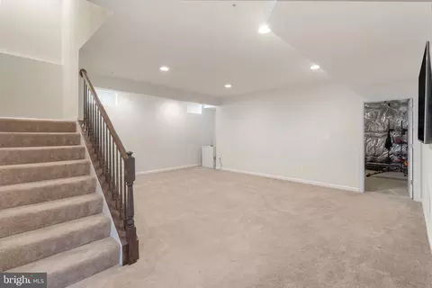 Entry Way - 12505 Barnard Ct, Brandywine, MD 20613 photo 5 of 5