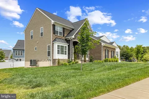 Exterior - 12505 Barnard Ct, Brandywine, MD 20613 photo 2 of 3