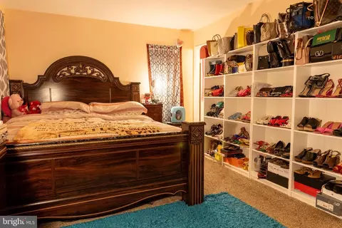 Bedroom - 6900 Cipriano Woods Ct, Lanham, MD 20706 photo 1 of 2
