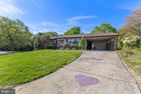5109 Tyburn Ct, Temple Hills, MD 20748