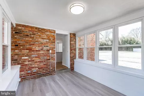 5720 Park Dr, Bowie, MD 20715 photo 42