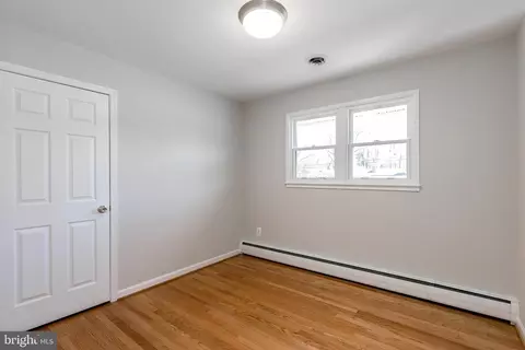5720 Park Dr, Bowie, MD 20715 photo 25