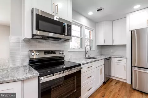 5720 Park Dr, Bowie, MD 20715 photo 14