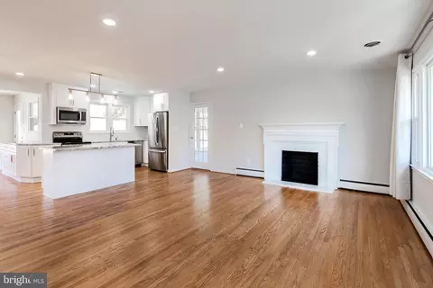 5720 Park Dr, Bowie, MD 20715 photo 5