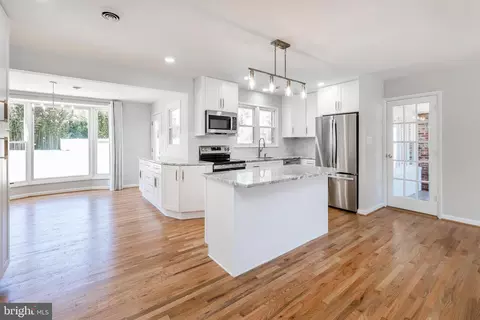 5720 Park Dr, Bowie, MD 20715 photo 11