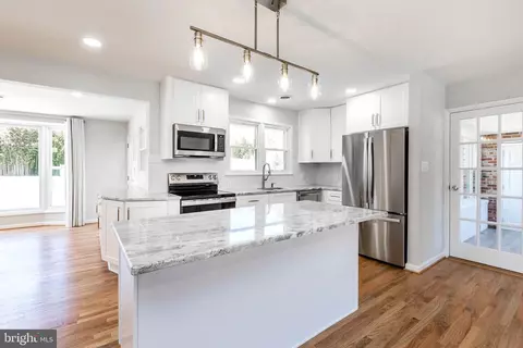 5720 Park Dr, Bowie, MD 20715 photo 12