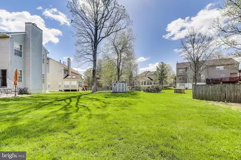 10107 Linford Ter, Lanham, MD 20706 photo 48