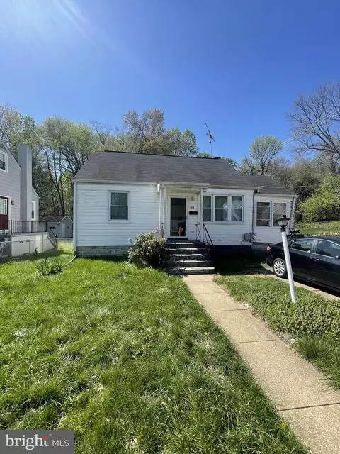 1512 Nova Ave, Capitol Heights, MD 20743