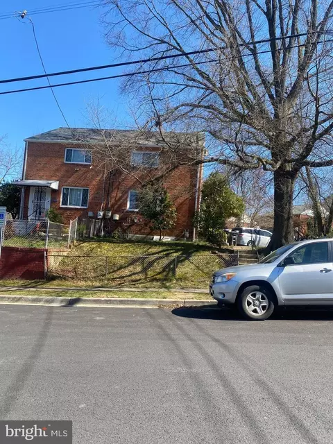 5501 62nd Ave, Riverdale, MD 20737