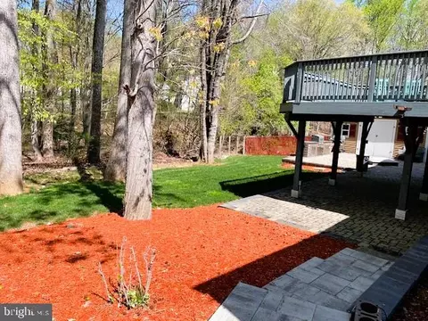 Exterior - 6510 Killarney St, Clinton, MD 20735 photo 15 of 31