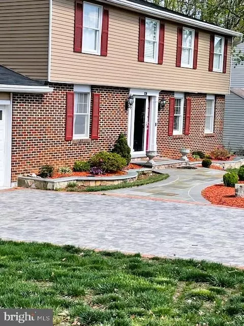 Exterior - 6510 Killarney St, Clinton, MD 20735 photo 16 of 31