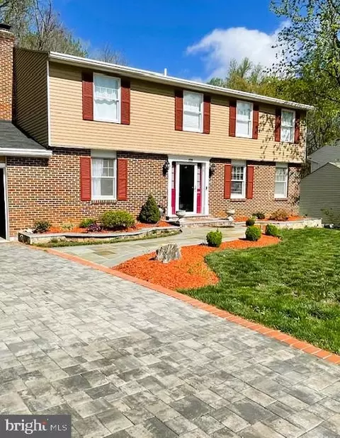 Exterior - 6510 Killarney St, Clinton, MD 20735 photo 2 of 31