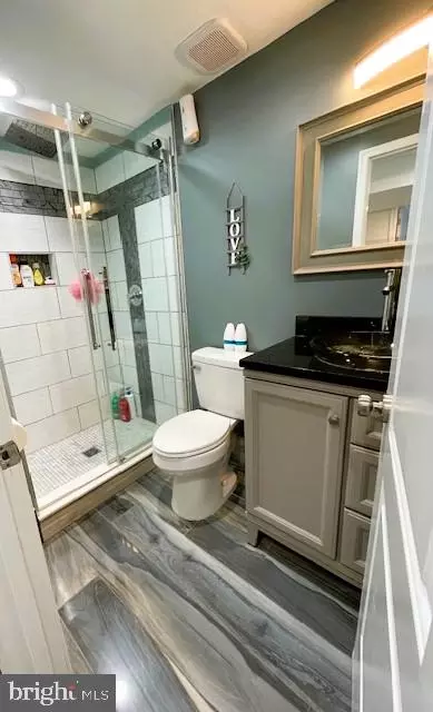 Bath - 6510 Killarney St, Clinton, MD 20735 photo 7 of 7