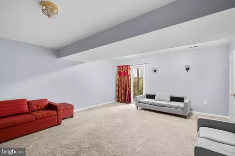 8146 Fenwick Ct, Laurel, MD 20707 photo 31