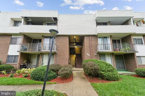 10251 Prince Pl #32-308, Marlboro, MD 20774