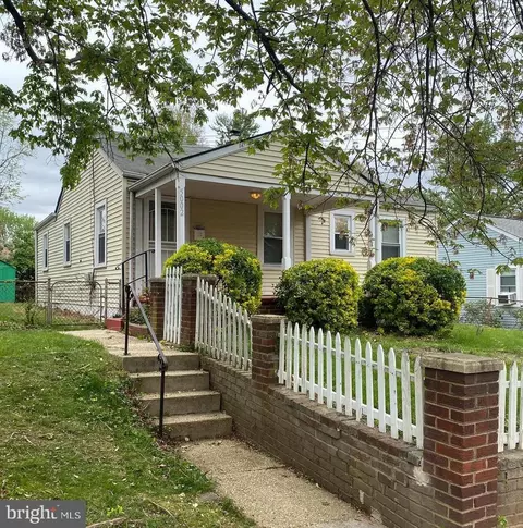 5002 Lackawanna St, College Park, MD 20740
