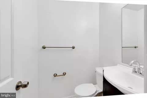 7102 Forbes Blvd, Lanham, MD 20706 photo 26
