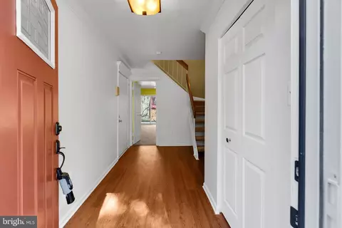 7102 Forbes Blvd, Lanham, MD 20706 photo 3