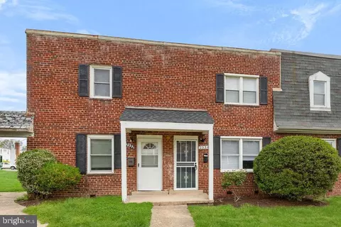 2534 Iverson St, Temple Hills, MD 20748