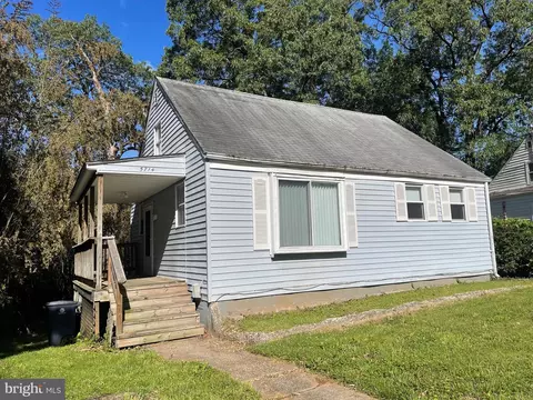 5714 63rd Ave, Riverdale, MD 20737