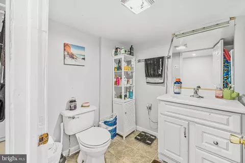 Bath - 5703 Eagle St, Capitol Heights, MD 20743 photo 2 of 2