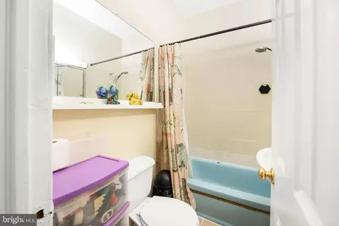 Bath - 5703 Eagle St, Capitol Heights, MD 20743 photo 1 of 2