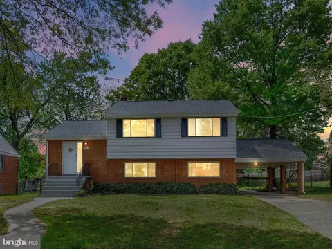 7107 Sheffield Dr, Temple Hills, MD 20748