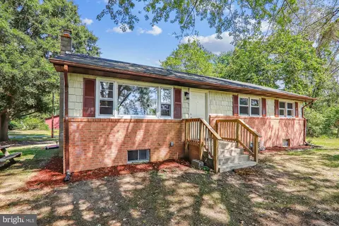 7608 Croom Station Rd, Marlboro, MD 20772