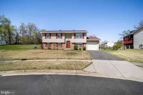 12702 Hancock Ct, Marlboro, MD 20774