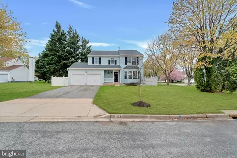 404 Red Leaf Ct, Marlboro, MD 20774