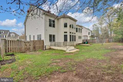 Exterior - 6310 Rory Ct, Lanham, MD 20706 photo 4 of 7