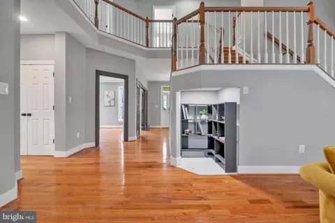 Entry Way - 6310 Rory Ct, Lanham, MD 20706 photo 3 of 14