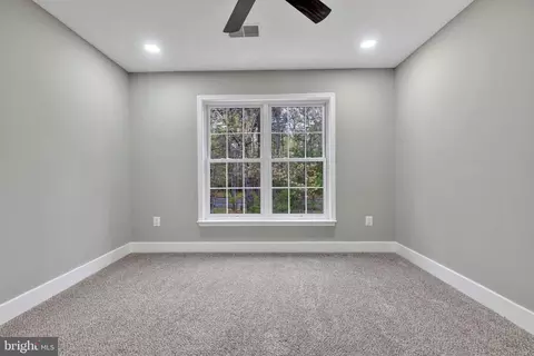 Bedroom - 6310 Rory Ct, Lanham, MD 20706 photo 7 of 10