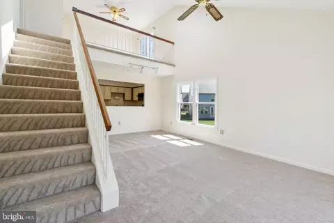 Living - 9435 Trevino Ter #78, Laurel, MD 20708 photo 7 of 9