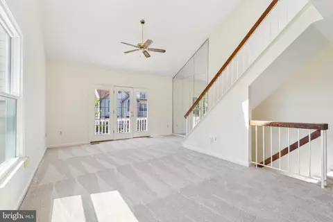 Living - 9435 Trevino Ter #78, Laurel, MD 20708 photo 5 of 9