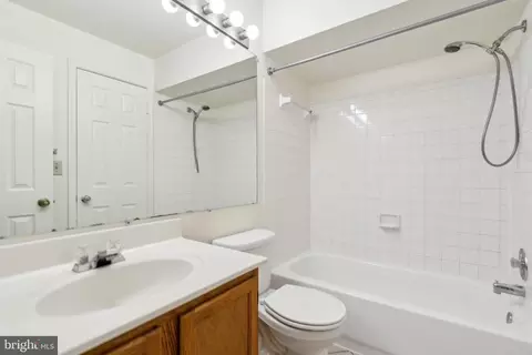 Bath - 9435 Trevino Ter #78, Laurel, MD 20708 photo 3 of 3