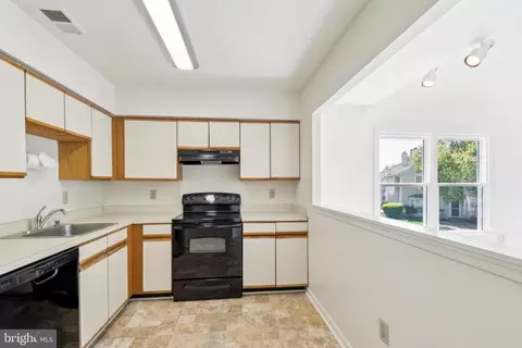 Kitchen - 9435 Trevino Ter #78, Laurel, MD 20708 photo 2 of 3
