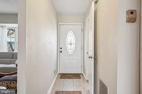 Entry Way - 7690 E Arbory Ct #245, Laurel, MD 20707 photo 1 of 3