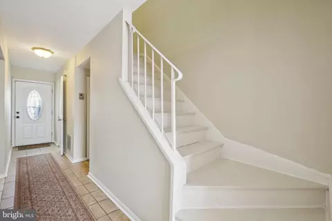 Entry Way - 7690 E Arbory Ct #245, Laurel, MD 20707 photo 2 of 3