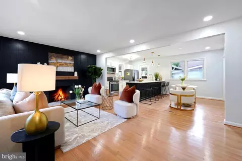 1915 Lakewood St, Suitland, MD 20746