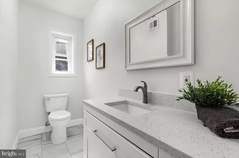 8303 Navahoe Dr, Silver Spring, MD 20903 photo 14