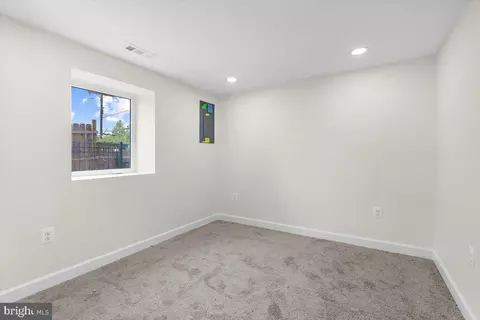 8303 Navahoe Dr, Silver Spring, MD 20903 photo 29