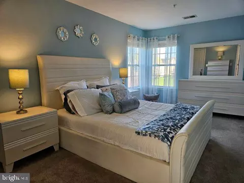 Bedroom - 15100 Dunleigh Dr, Bowie, MD 20721 photo 4 of 7