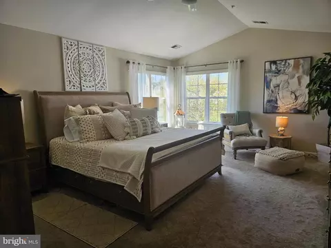 Bedroom - 15100 Dunleigh Dr, Bowie, MD 20721 photo 7 of 7