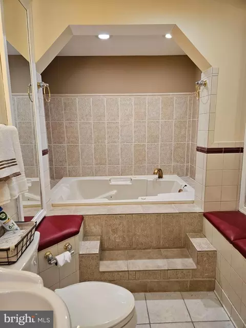 Bath - 15100 Dunleigh Dr, Bowie, MD 20721 photo 1 of 4