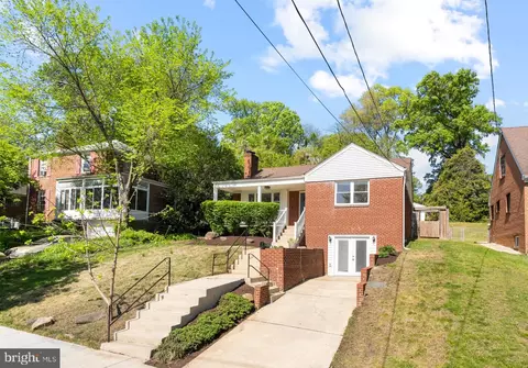 2414 59th Pl, Cheverly, MD 20785